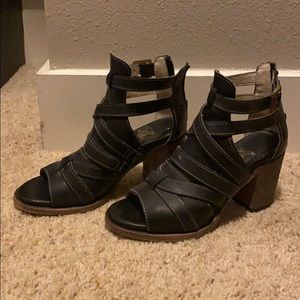 Freebird booties (Claw)